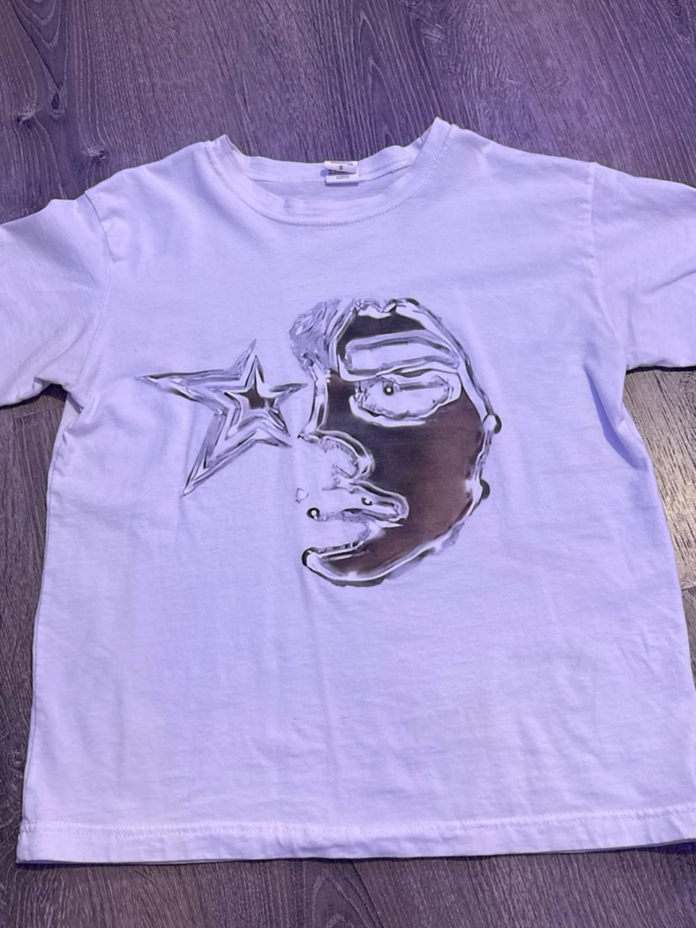 White Graphic Streetwear Tee | Size Small